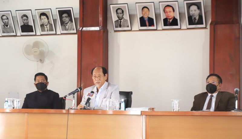 Chief Minister Neiphiu Rio (C) and leader of opposition TR Zeliang (R) during the joint press conference in Kohima on November 5. (Morung Photo)